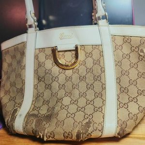 GUCCI HANDBAG VINTAGE w/D-Ring